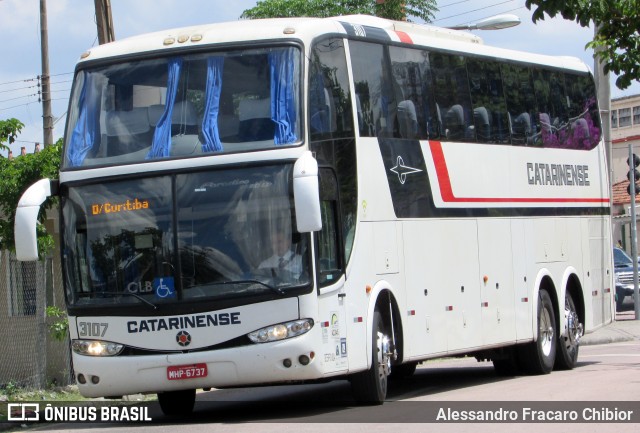 Auto Viação Catarinense 3107 na cidade de Curitiba, Paraná, Brasil, por Alessandro Fracaro Chibior. Número da foto: #6783460.