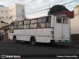 Sucata e Desmanches 0937 na cidade de Araguari, Minas Gerais, Brasil, por Gustavo Oliveira da Silva. Número da foto: #6786283.