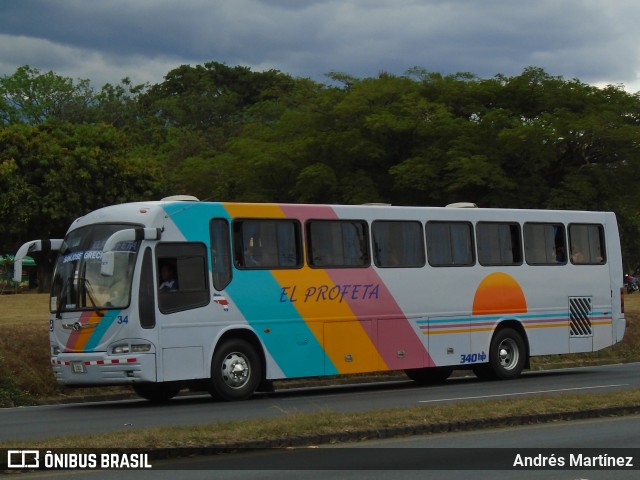 TUAN RL 34 na cidade de Alajuela, Alajuela, Alajuela, Costa Rica, por Andrés Martínez Rodríguez. Número da foto: #6791042.