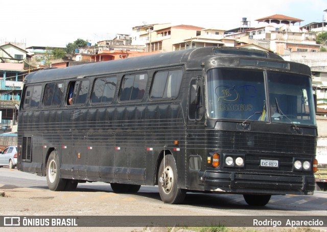 Ônibus Particulares 6973 na cidade de Conselheiro Lafaiete, Minas Gerais, Brasil, por Rodrigo  Aparecido. ID da foto: 6791432.