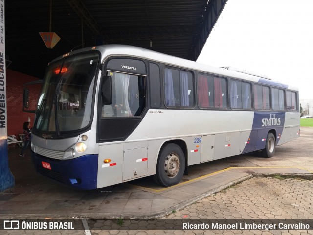 Stadtbus 229 na cidade de Santa Cruz do Sul, Rio Grande do Sul, Brasil, por Ricardo Manoel Limberger Carvalho. Número da foto: #6793433.
