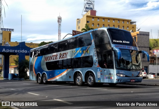 Monte Rey Turismo 5600 na cidade de Aparecida, São Paulo, Brasil, por Vicente de Paulo Alves. Número da foto: #6794253.