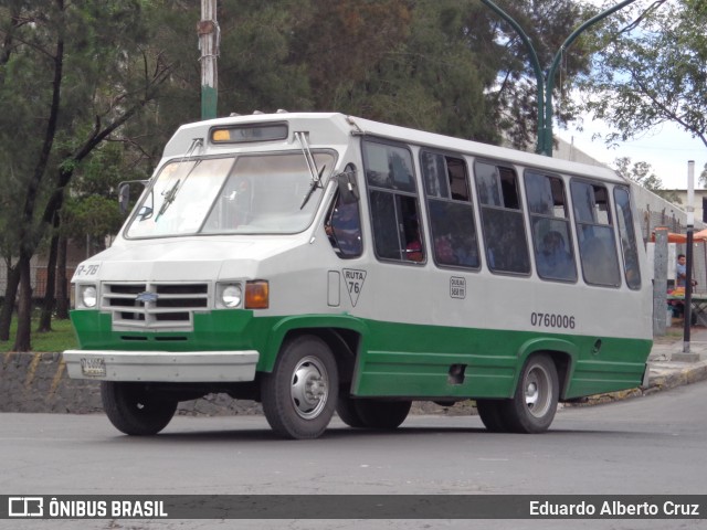 Autobus Ciudad de México 006 na cidade de Álvaro Obregón, Ciudad de México, México, por Eduardo Alberto Cruz. ID da foto: 6850914.