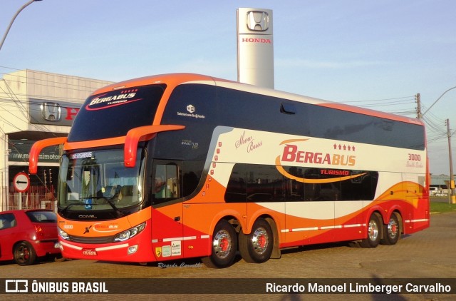 Bergabus Turismo 3000 na cidade de Santa Cruz do Sul, Rio Grande do Sul, Brasil, por Ricardo Manoel Limberger Carvalho. ID da foto: 6849866.