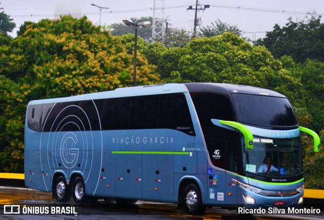 Viação Garcia 8451 na cidade de Londrina, Paraná, Brasil, por Ricardo Silva Monteiro. ID da foto: 6873281.