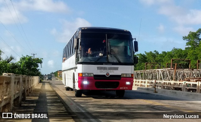 Ônibus Particulares 4679 na cidade de Salinópolis, Pará, Brasil, por Neyvison Lucas. Número da foto: #6875327.