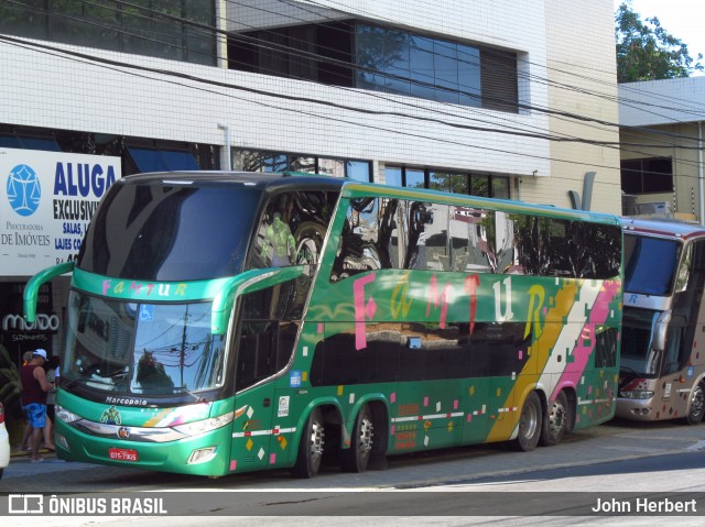 Famtur Turismo 22000 na cidade de Natal, Rio Grande do Norte, Brasil, por John Herbert. Número da foto: #6874268.