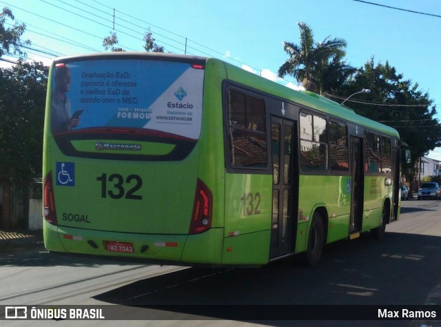 SOGAL - Sociedade de Ônibus Gaúcha Ltda. 132 na cidade de Canoas, Rio Grande do Sul, Brasil, por Max Ramos. ID da foto: 6875527.