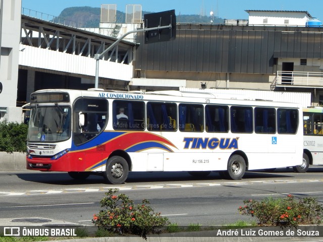 Transportadora Tinguá RJ 156.215 na cidade de Rio de Janeiro, Rio de Janeiro, Brasil, por André Luiz Gomes de Souza. Número da foto: #6877697.