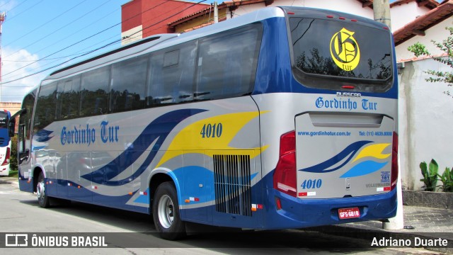 Gordinho Tur 4010 na cidade de Aparecida, São Paulo, Brasil, por Adriano Duarte. ID da foto: 6881230.