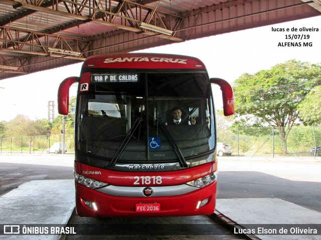 Viação Santa Cruz 21818 na cidade de Alfenas, Minas Gerais, Brasil, por Lucas Elson de Oliveira. Número da foto: #6886827.