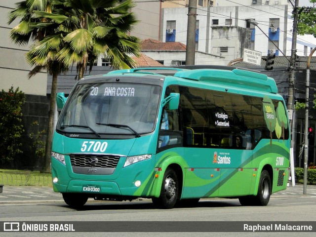 Viação Piracicabana Santos 5700 na cidade de Santos, São Paulo, Brasil, por Raphael Malacarne. ID da foto: 6891412.