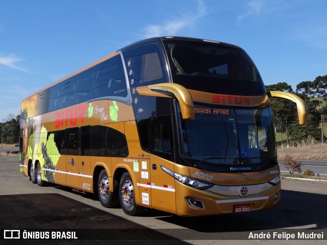 Bitur Transporte Coletivo e Turismo 8002 na cidade de Irati, Paraná, Brasil, por André Felipe Mudrei. ID da foto: 6890688.