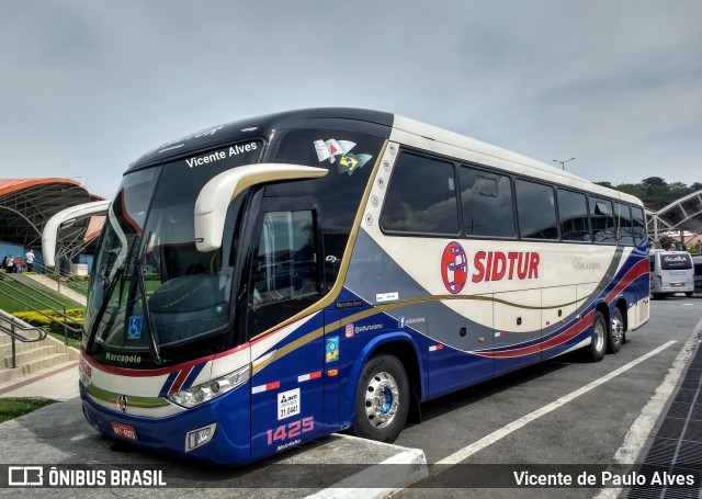 Sidtur 1425 na cidade de Aparecida, São Paulo, Brasil, por Vicente de Paulo Alves. Número da foto: #6892334.