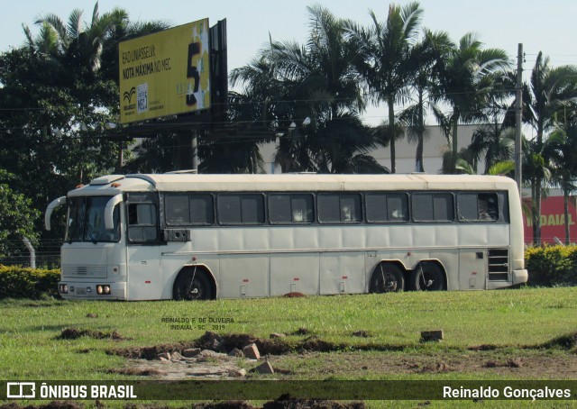 Ônibus Particulares 4875 na cidade de Indaial, Santa Catarina, Brasil, por Reinaldo Gonçalves. ID da foto: 6893389.