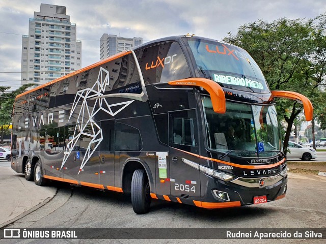 Levare Transportes 2054 na cidade de São Paulo, São Paulo, Brasil, por Rudnei Aparecido da Silva. Número da foto: #6853254.