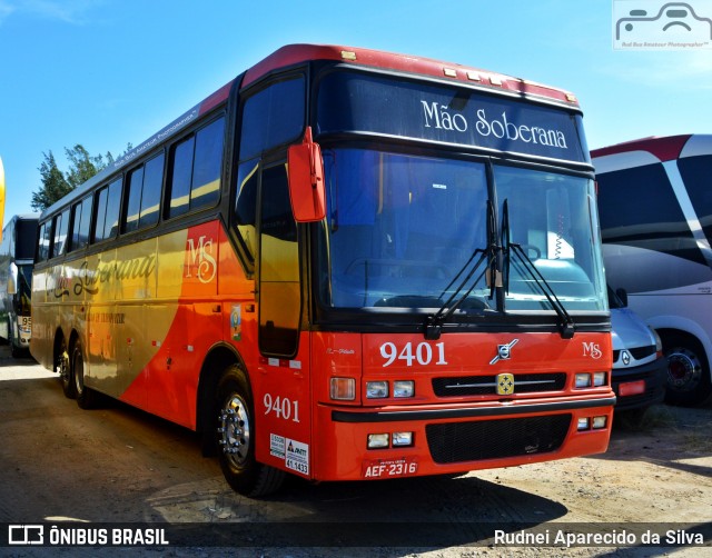 Mão Soberana 9401 na cidade de Aparecida, São Paulo, Brasil, por Rudnei Aparecido da Silva. ID da foto: 6898709.