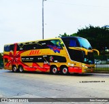 JBL Turismo 5700 na cidade de São Paulo, São Paulo, Brasil, por Enio Gonçalves. ID da foto: :id.