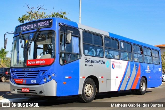 Expresso Metrópolis Transportes e Viagens 1263 na cidade de Jaguariúna, São Paulo, Brasil, por Matheus Gabriel dos Santos. Número da foto: #6904535.