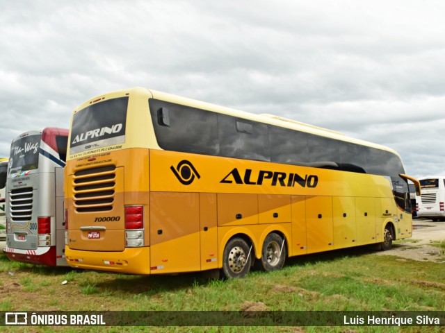 Alprino Tur 700000 na cidade de Aparecida, São Paulo, Brasil, por Luis Henrique Silva. Número da foto: #6904989.