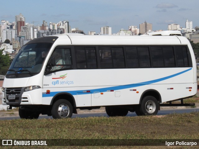Ônibus Particulares 8089 na cidade de Divinópolis, Minas Gerais, Brasil, por Igor Policarpo. Número da foto: #6903567.