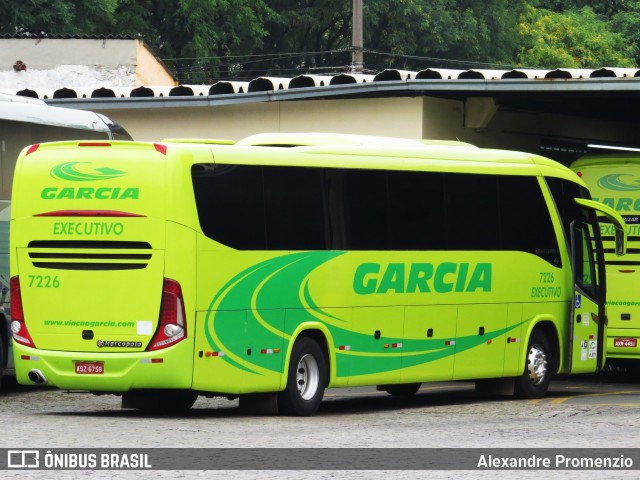 Viação Garcia 7226 na cidade de São Paulo, São Paulo, Brasil, por Alexandre Promenzio. ID da foto: 6903845.