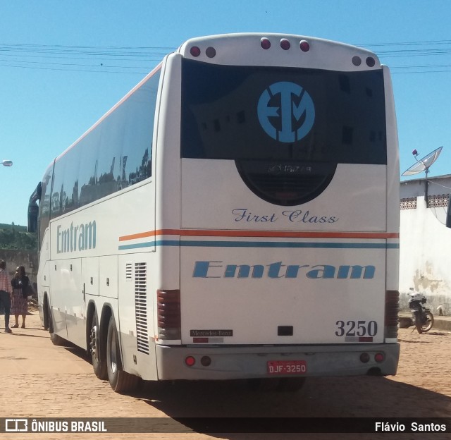 Emtram 3250 na cidade de Barra da Estiva, Bahia, Brasil, por Flávio  Santos. Número da foto: #6908415.