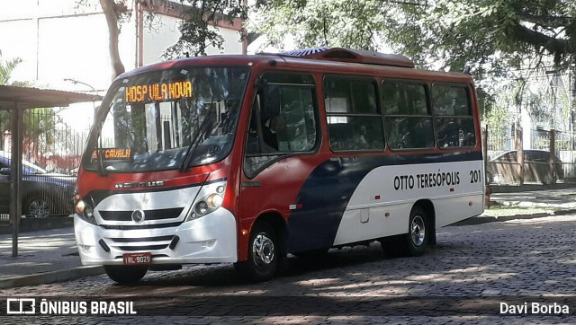 ATL - Associação dos Transportadores de Passageiros por Lotação 201 na cidade de Porto Alegre, Rio Grande do Sul, Brasil, por Davi Borba. ID da foto: 6906422.