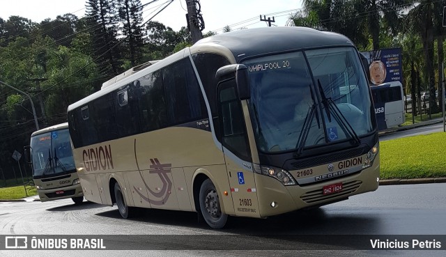 Gidion Transporte e Turismo 21603 na cidade de Joinville, Santa Catarina, Brasil, por Vinicius Petris. Número da foto: #6905987.