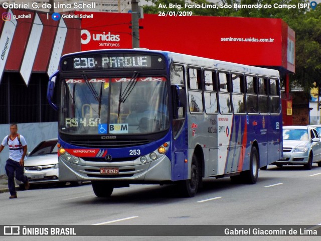 Auto Viação ABC 253 na cidade de São Bernardo do Campo, São Paulo, Brasil, por Gabriel Giacomin de Lima. Número da foto: #6907506.