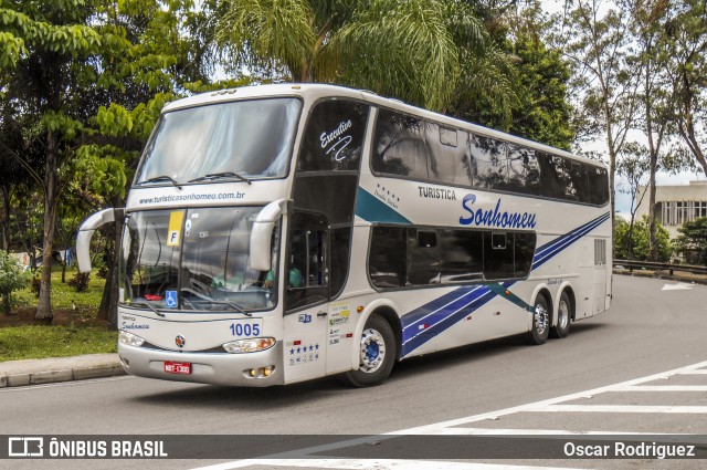 Turística Sonhomeu 1005 na cidade de São Paulo, São Paulo, Brasil, por Oscar Rodriguez . ID da foto: 6908020.