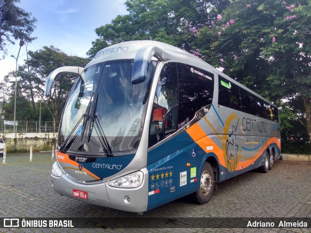 Centauro Turismo 9000 na cidade de Mariana, Minas Gerais, Brasil, por Adriano  Almeida. Número da foto: #6911072.