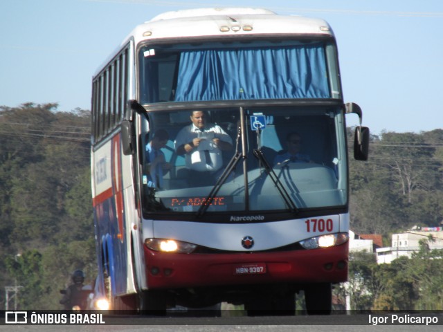 Viação São Cristóvão 1700 na cidade de Divinópolis, Minas Gerais, Brasil, por Igor Policarpo. ID da foto: 6911164.