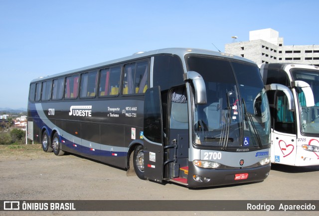 Sudeste Transporte e Turismo 2700 na cidade de Cachoeira Paulista, São Paulo, Brasil, por Rodrigo  Aparecido. Número da foto: #6911220.