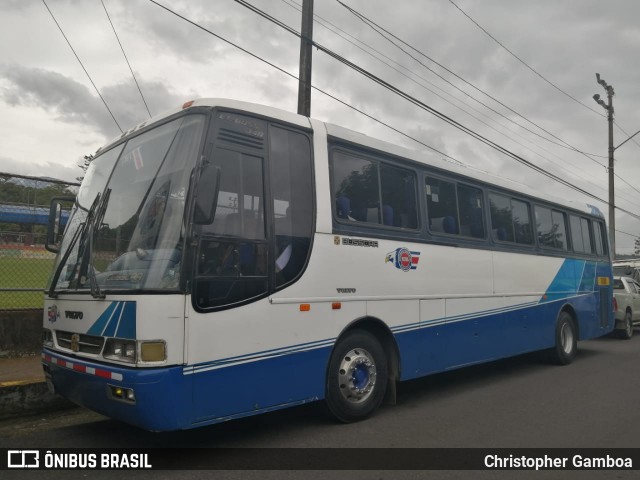 HEBA - Hermanos Badilla LB 764 na cidade de Cartago, Cartago, Costa Rica, por Christopher Gamboa. Número da foto: #6914361.