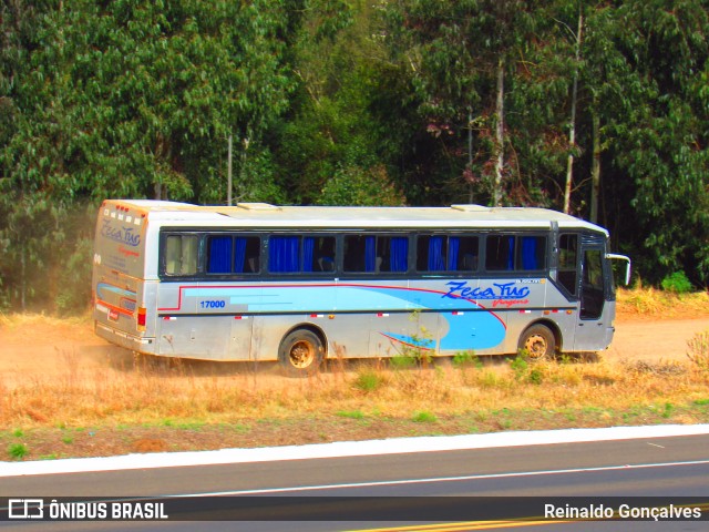 Zeca Tur Viagens 17000 na cidade de Ponte Serrada, Santa Catarina, Brasil, por Reinaldo Gonçalves. ID da foto: 6913052.