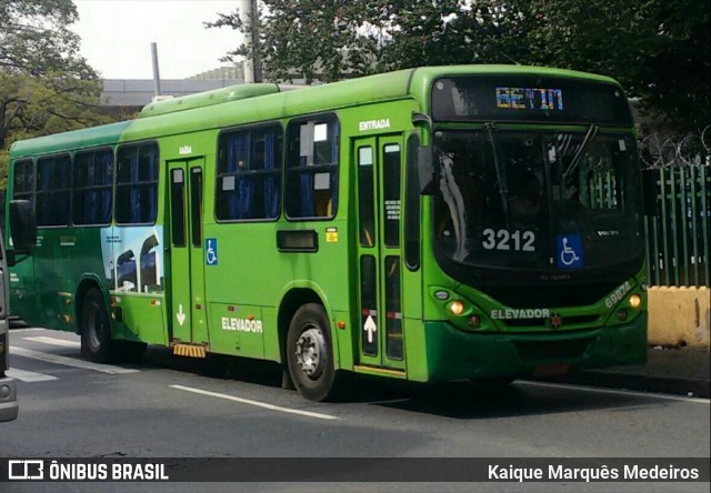 Viação Santa Edwiges 69874 na cidade de Belo Horizonte, Minas Gerais, Brasil, por Kaique Marquês Medeiros . Número da foto: #6920021.