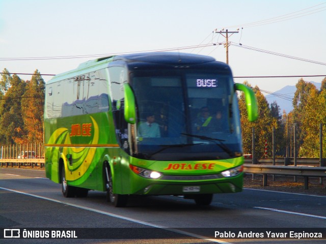 Buses Jota Ese BUSES JS na cidade de San Fernando, Colchagua, Libertador General Bernardo O'Higgins, Chile, por Pablo Andres Yavar Espinoza. Número da foto: #6918171.