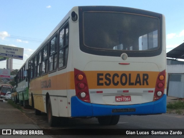 Escolares 7351 na cidade de Ji-Paraná, Rondônia, Brasil, por Gian Lucas  Santana Zardo. ID da foto: 6922630.