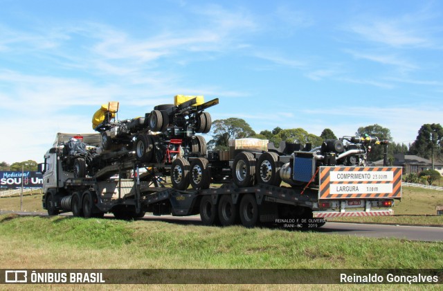 Emtram  na cidade de Irani, Santa Catarina, Brasil, por Reinaldo Gonçalves. ID da foto: 6923562.