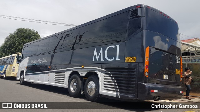 Trans-Tur Int. SJB 17349 na cidade de Cartago, Cartago, Costa Rica, por Christopher Gamboa. Número da foto: #6920805.