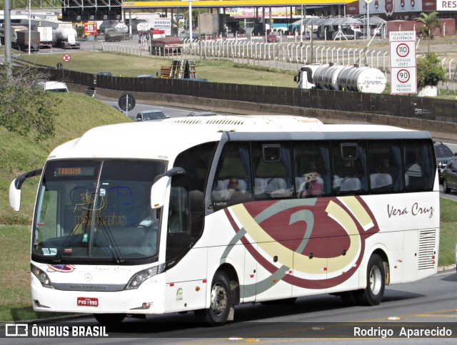 Vera Cruz Transporte e Turismo 2490 na cidade de Aparecida, São Paulo, Brasil, por Rodrigo  Aparecido. Número da foto: #6922977.