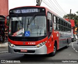 Express Transportes Urbanos Ltda 4 8965 na cidade de São Paulo, São Paulo, Brasil, por Hipólito Rodrigues. Número da foto: #:id.
