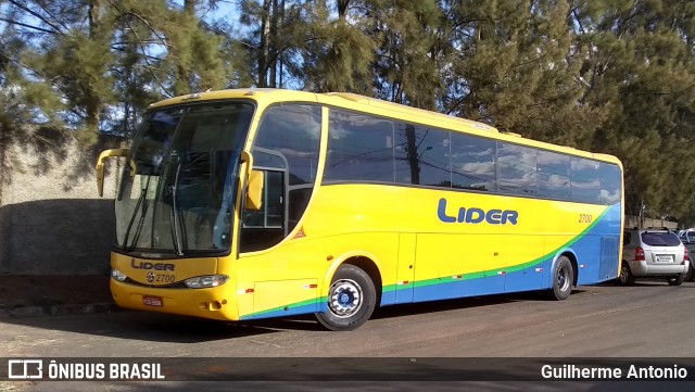 Líder Turismo 2700 na cidade de Araxá, Minas Gerais, Brasil, por Guilherme Antonio. Número da foto: #6924121.