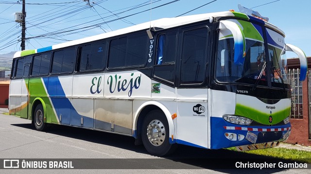 Autobuses sin identificación - Costa Rica AB 6696 na cidade de Cartago, Cartago, Costa Rica, por Christopher Gamboa. Número da foto: #6925774.