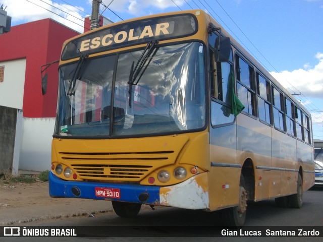 Escolares 9310 na cidade de Ji-Paraná, Rondônia, Brasil, por Gian Lucas  Santana Zardo. Número da foto: #6925045.