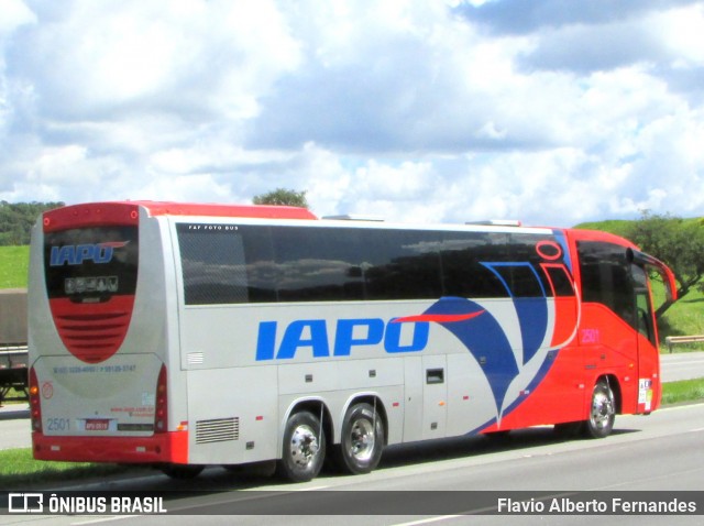 Viação Santana Iapó 2501 na cidade de Araçariguama, São Paulo, Brasil, por Flavio Alberto Fernandes. Número da foto: #6854948.