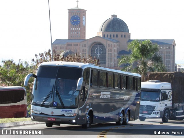 Sudeste Transporte e Turismo 2700 na cidade de Aparecida, São Paulo, Brasil, por Rubens  Faria. Número da foto: #6929213.