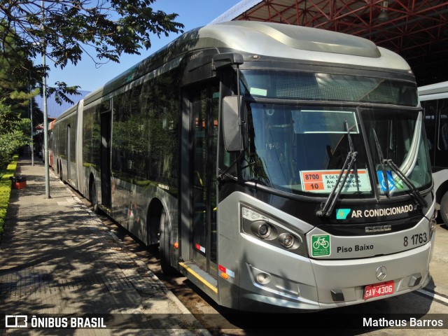 TRANSPPASS - Transporte de Passageiros 8 1763 na cidade de São Paulo, São Paulo, Brasil, por Matheus Barros. ID da foto: 6927902.