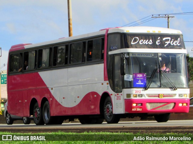 Ônibus Particulares 2012 na cidade de Belo Horizonte, Minas Gerais, Brasil, por Adão Raimundo Marcelino. ID da foto: 6928873.